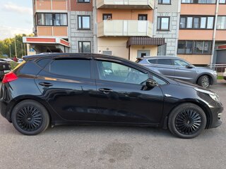 2016 Kia Ceed II Рестайлинг, чёрный, 1000000 рублей, вид 3
