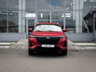 2023 Changan CS35 Plus I Рестайлинг, красный, 1500000 рублей, вид 3