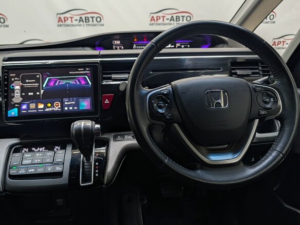 2018 Honda Stepwgn Spada V Рестайлинг, красный, 2599000 рублей - вид 12