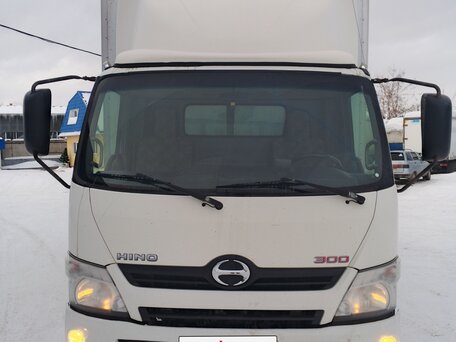 2015 Hino Series 300 (Dutro), белый, 3200000 рублей, вид 2