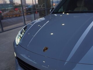 2021 Porsche Cayenne III, серый, 9850000 рублей, вид 4