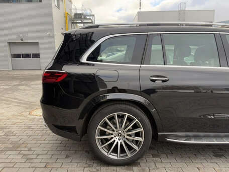 2025 Mercedes-Benz GLS 450 d II (X167) Рестайлинг, серый, 15200000 рублей, вид 4