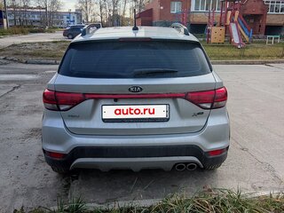 2018 Kia Rio X-Line IV, серебристый, 1100000 рублей, вид 2