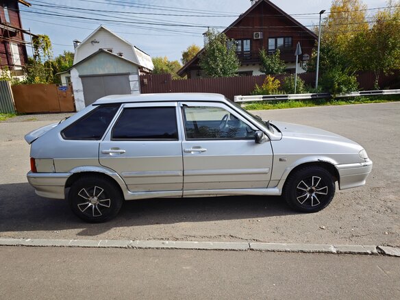 2011 Lada (ВАЗ) 2114, серебристый, 130000 рублей - вид 4