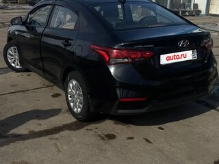 2018 Hyundai Solaris II, чёрный, 1150000 рублей, вид 3