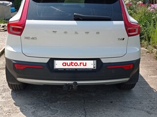 2021 Volvo XC40 I, белый, 3500000 рублей, вид 2