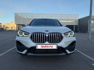2020 BMW X1 Long 20Li sDrive II (F48) Рестайлинг, белый, 2497000 рублей, вид 2