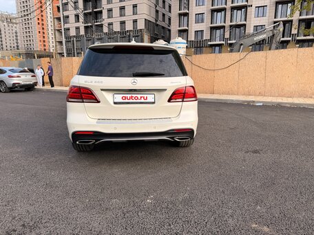 2018 Mercedes-Benz GLE 400 9G-Tronic I (W166), белый, 4400000 рублей, вид 4