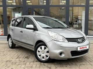 2011 Nissan Note I Рестайлинг, серебристый, 700000 рублей, вид 2