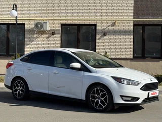 2018 Ford Focus III Рестайлинг, белый, 945000 рублей, вид 5