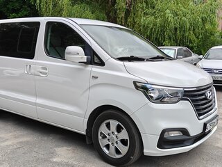 2019 Hyundai Grand Starex I Рестайлинг 2, белый, 2990000 рублей, вид 2