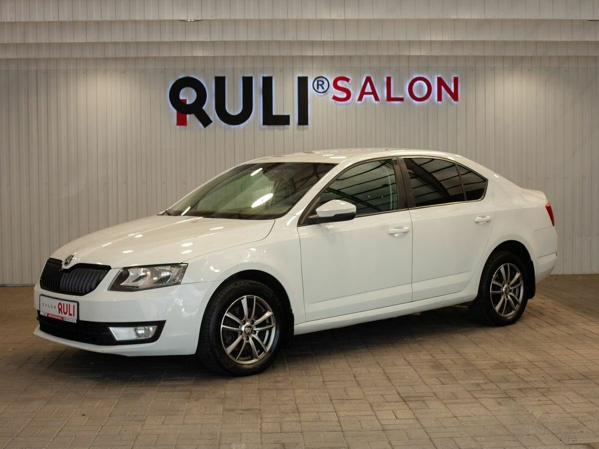 Открыть фотографии: Skoda Octavia III (A7)