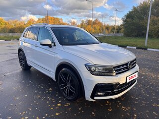 2018 Volkswagen Tiguan II, белый, 3420000 рублей, вид 2