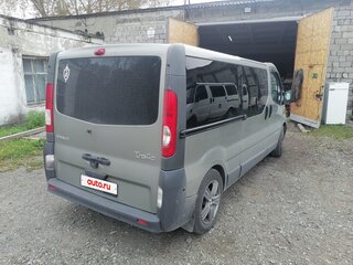 2011 Renault Trafic II Рестайлинг, серый, 1800000 рублей, вид 4