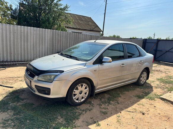 2007 Ford Focus II, серебристый