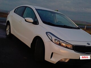 2017 Kia Cerato III Рестайлинг (Classic), белый, 999000 рублей, вид 2