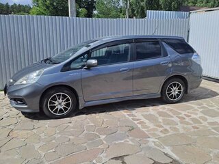 2014 Honda Fit Shuttle I Рестайлинг, серый, 900000 рублей, вид 4