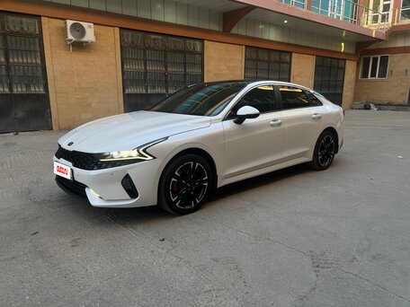 2020 Kia K5 III, белый, 1850000 рублей, вид 1