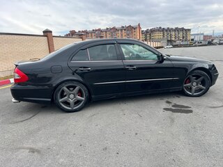 2005 Mercedes-Benz E-Класс 350 III (W211, S211), чёрный, 1000000 рублей, вид 5