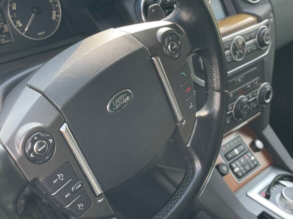 2016 Land Rover Discovery IV Рестайлинг, серый, 3740000 рублей - вид 26