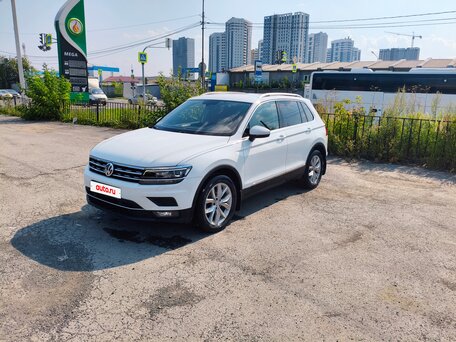 2018 Volkswagen Tiguan II, белый, 1720000 рублей, вид 2