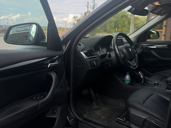 2018 BMW X1 18i sDrive II (F48), чёрный - вид 6