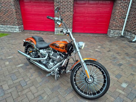 2014 Harley-Davidson Breakout, оранжевый, 2200000 рублей, вид 5