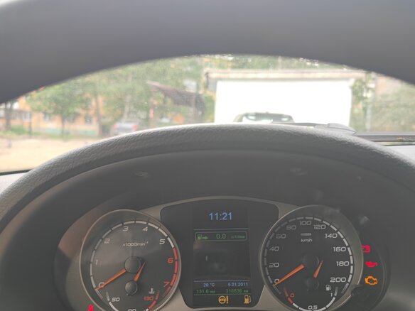 2013 Lada (ВАЗ) Priora I Рестайлинг, серый, 260000 рублей - вид 9