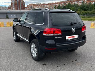 2006 Volkswagen Touareg I, чёрный, 999999 рублей, вид 4