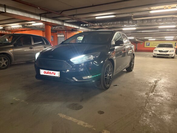 2016 Ford Focus III Рестайлинг, чёрный, 1150000 рублей - вид 2