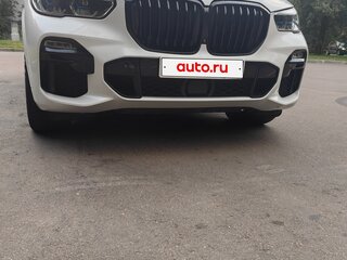 2020 BMW X5 M50i IV (G05/G18), белый, 7100000 рублей, вид 2