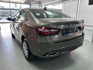 2026 Lada (ВАЗ) Vesta I Рестайлинг (NG), коричневый, 1705000 рублей, вид 5