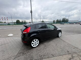 2011 Ford Fiesta Mk6, чёрный, 730000 рублей, вид 3