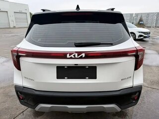 2023 Kia Seltos I Рестайлинг, белый, 1870000 рублей, вид 5
