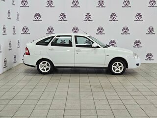 2014 Lada (ВАЗ) Priora I Рестайлинг, белый, 436000 рублей, вид 4
