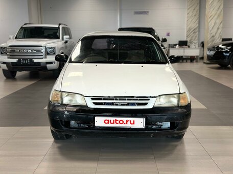 1997 Toyota Caldina I Рестайлинг, белый, 170000 рублей, вид 3