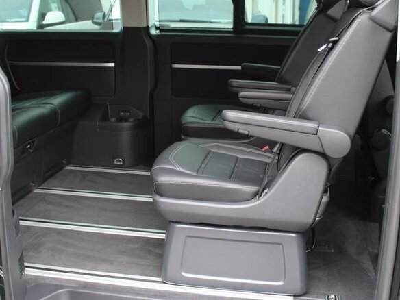 2022 Volkswagen Multivan T6 Рестайлинг, чёрный, 4679088 рублей - вид 10
