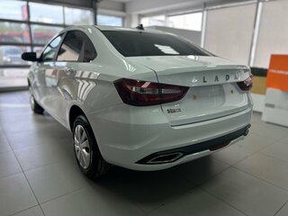 2026 Lada (ВАЗ) Vesta I Рестайлинг (NG), белый, 1685000 рублей, вид 5