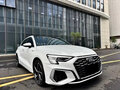 2023 Audi A3 Sportback 35 TFSI IV (8Y), белый, 1870000 рублей