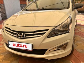 2016 Hyundai Solaris I Рестайлинг, белый, 1250000 рублей, вид 2