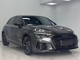 2022 Audi A3 Sportback 35 TFSI IV (8Y), чёрный, 1700000 рублей, вид 3