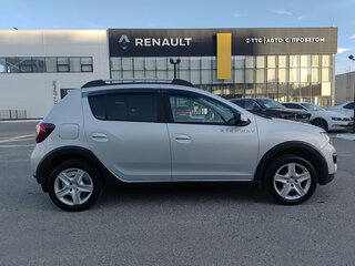 2016 Renault Sandero Stepway II, серый, 875000 рублей, вид 4