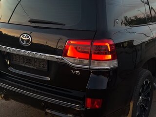2008 Toyota Land Cruiser 200 Series, чёрный, 2822000 рублей, вид 4