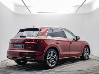 2017 Audi Q5 II (FY), красный, 3448000 рублей, вид 5