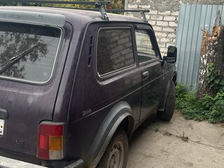 1999 Lada (ВАЗ) 2121 (4x4) I Рестайлинг, фиолетовый, 214000 рублей, вид 2