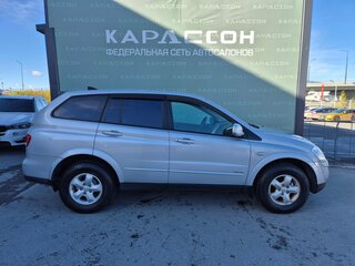 2012 SsangYong Kyron I Рестайлинг, серебристый, 859000 рублей, вид 4