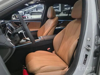 2026 Mercedes-Benz E-Класс 200 VI (W214, S214), серебристый, 8189726 рублей, вид 5