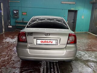 2008 Toyota Avensis II Рестайлинг, серебристый, 650000 рублей, вид 4