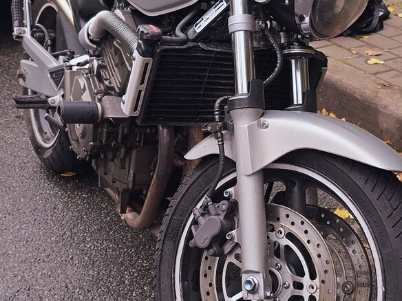 2004 Honda CB 600F Hornet, серебристый, 260000 рублей - вид 3