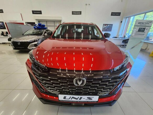 2025 Changan UNI-S I, красный - вид 1